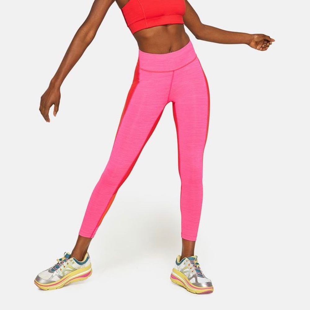 Outdoor Voices Techsweat 7/8 zoom leggings.